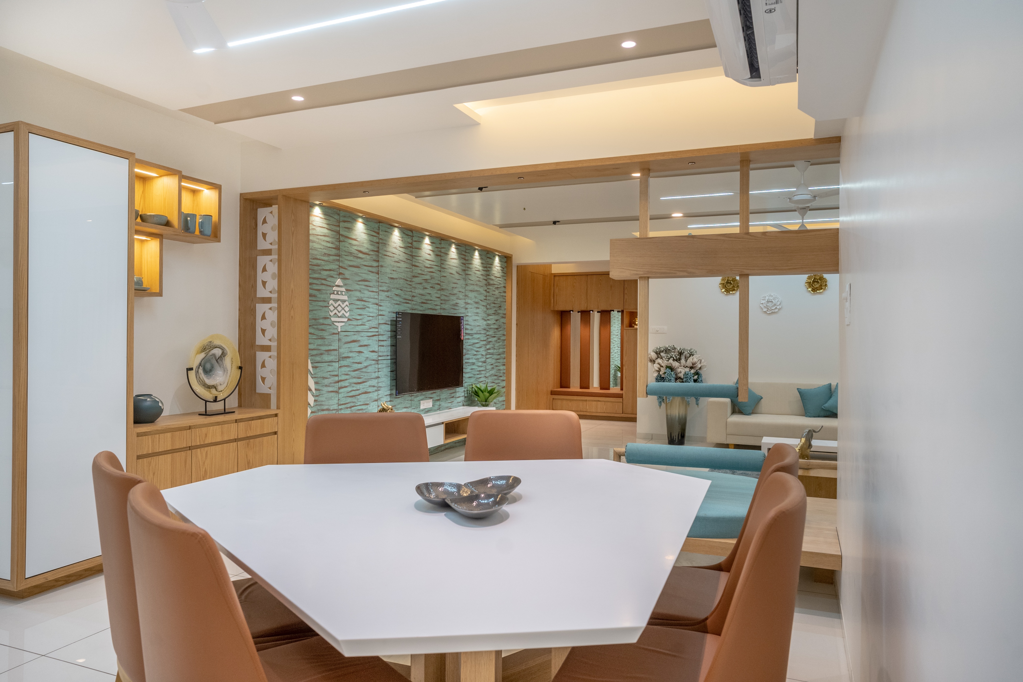 4 BHK Gallery 13