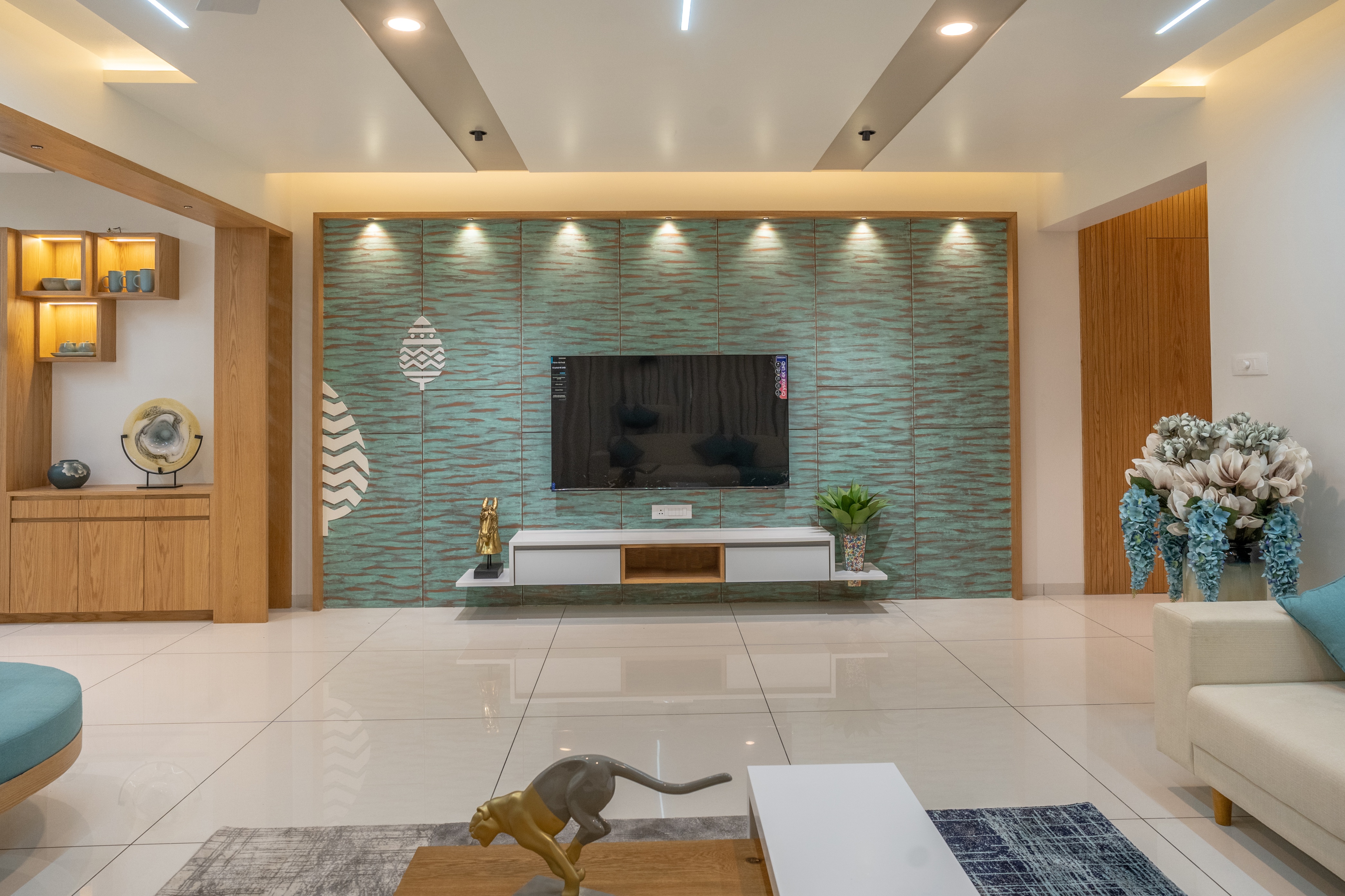 4 BHK Gallery 14