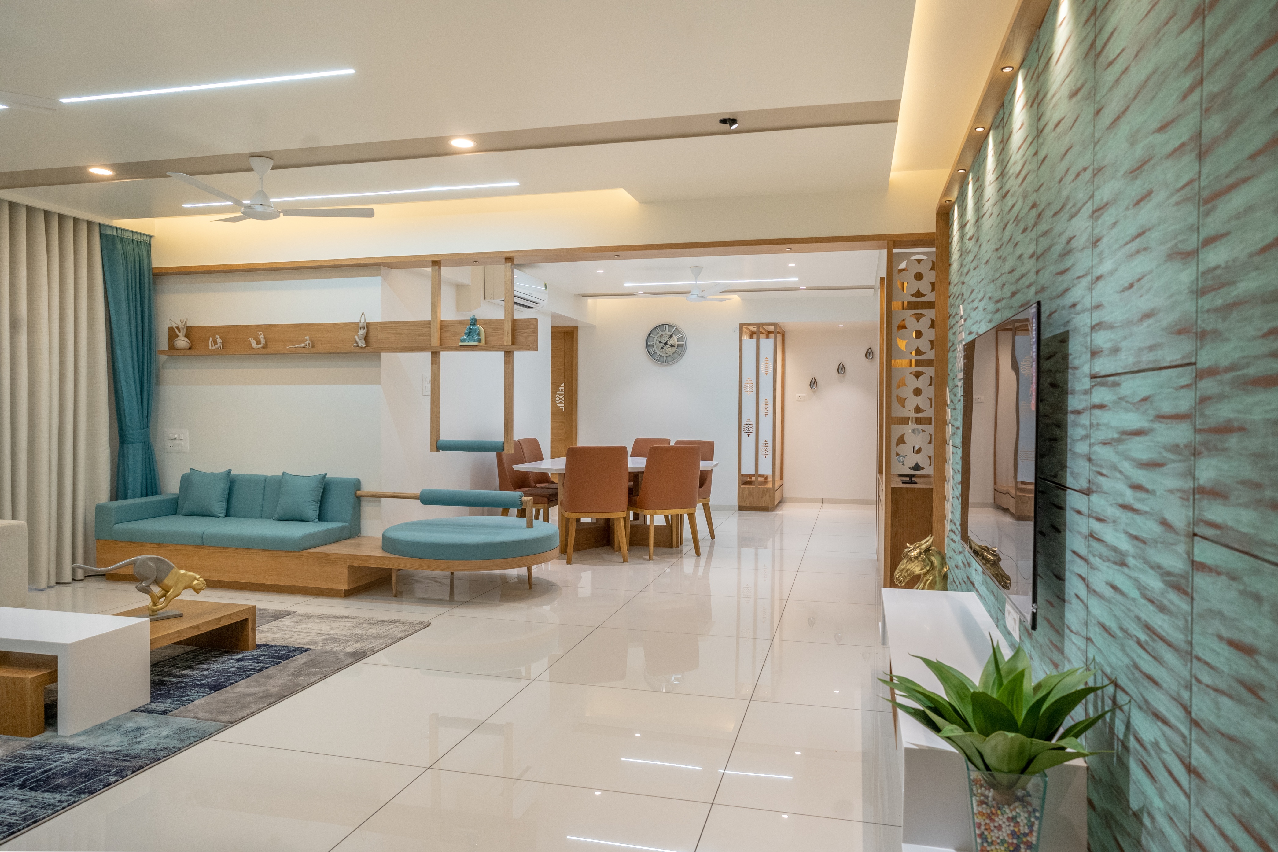 4 BHK Gallery 18