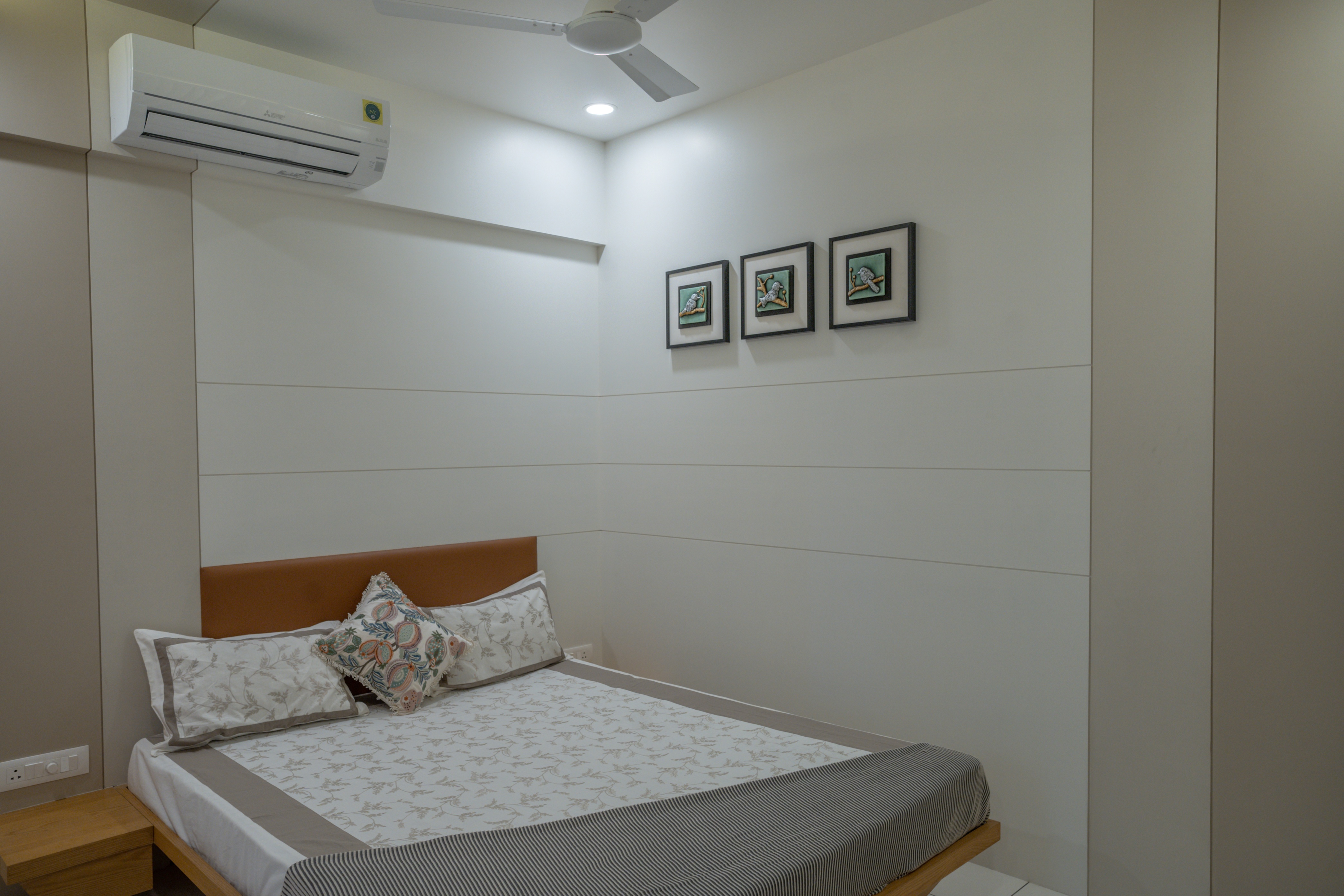 4 BHK Gallery 3